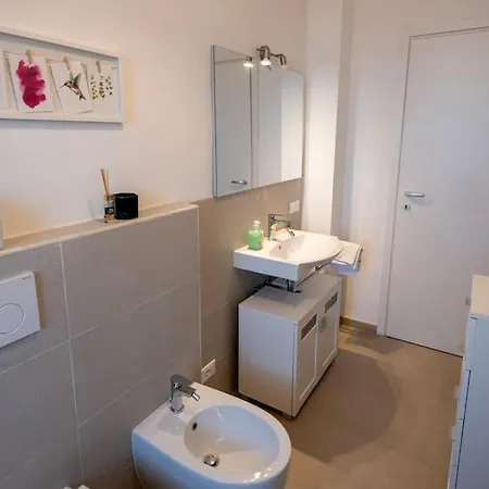 Tuscan Tempo Chic Double Retreat Apartment Florence
