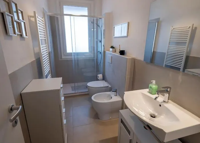 Tuscan Tempo Chic Double Retreat شقة فلورنس